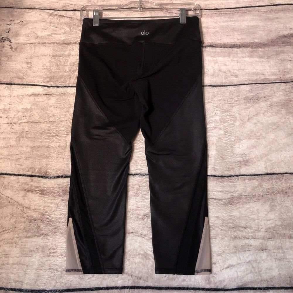 Alo Yoga Leggings S Black Sheen Mesh Cut Out Cropped Pants 21" Inseam Gym Active